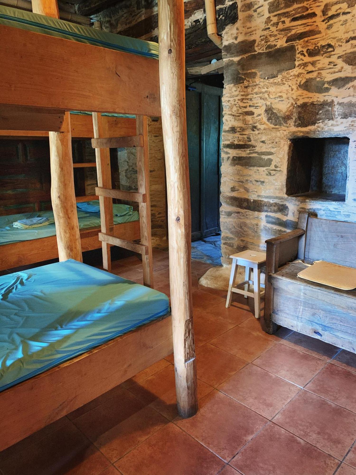 Albergue Eco El Beso - Vegano Triacastela Exterior foto